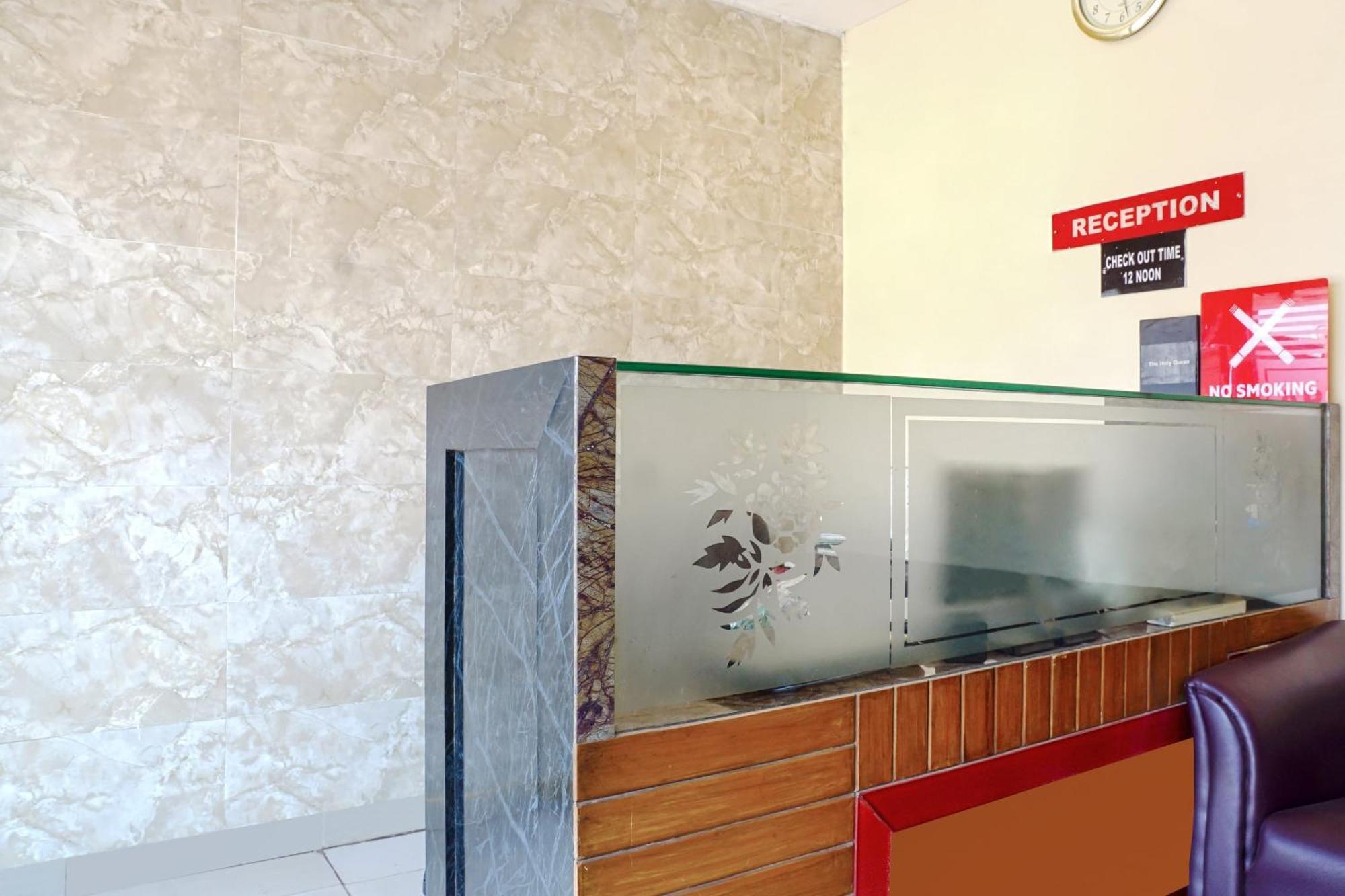 Oyo Hotel Paradise Bombay Extérieur photo